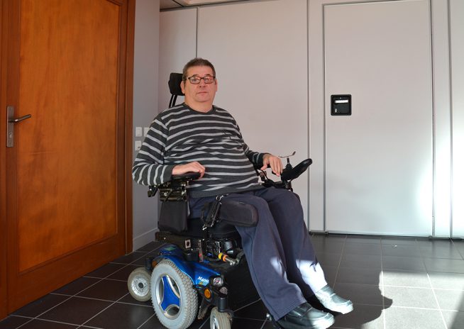 Le pôle régional du handicap, établissement institutionnel de la MSA installé à Saint-Saturnin, à une poignée de kilomètres du Mans, dans la Sarthe, est spécialisé dans l’accueil et la rééducation des personnes en situation de handicap moteur. Visite de Handi-Village et de l’Arche.