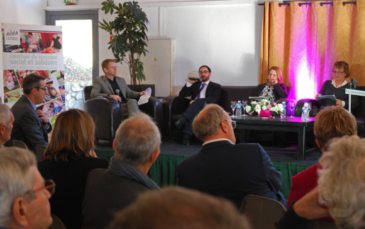 Table ronde avec la CAF, la MSA et la Carsat.