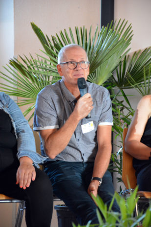 Pascal  Bruchon,  directeur de  la  MFR  Sainte-Consorce: "notre méthode :l’expérimentation. Nous faisons ensuite le bilan en gardant uniquement ce qui  fonctionne  pour  avancer. »  